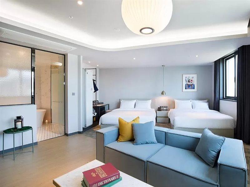 Brown Dot Hotel Jinju Eksteriør billede