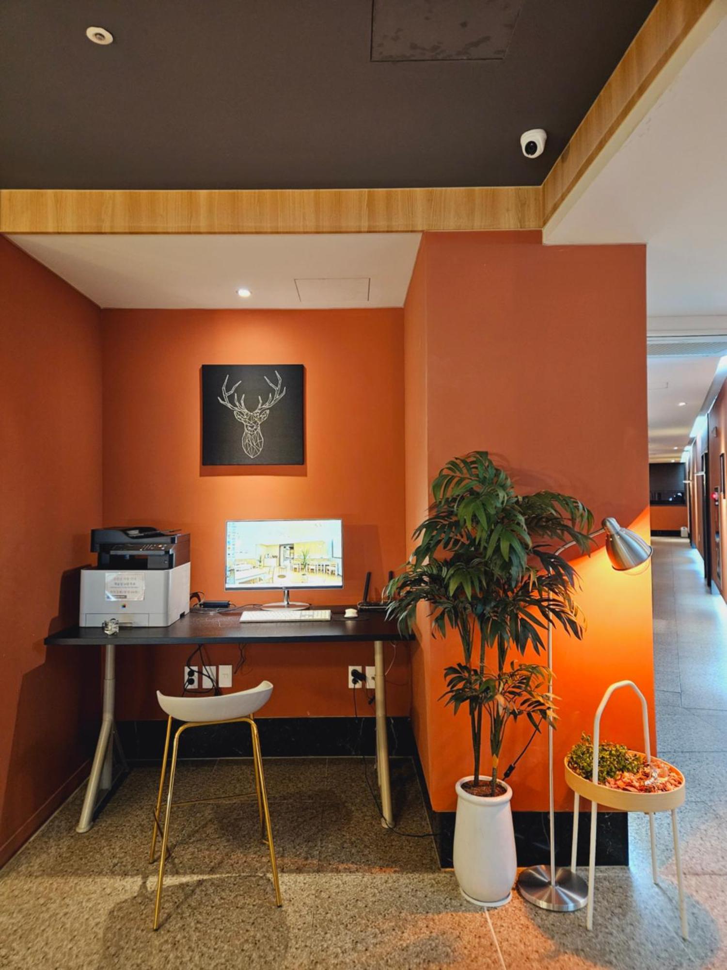 Brown Dot Hotel Jinju Eksteriør billede